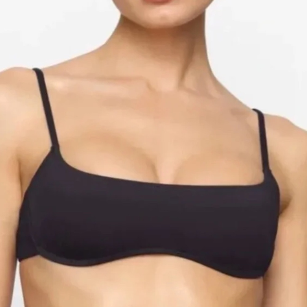 Skims Micro Scoop Black Bikini Top